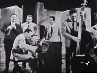 Renato Carosone: Boogie-Woogie dei bicchieri.
Gegè Di Giacomo alla batteria
Franco Cerri al contrabbasso
Riccardo Rauchi al clarinetto